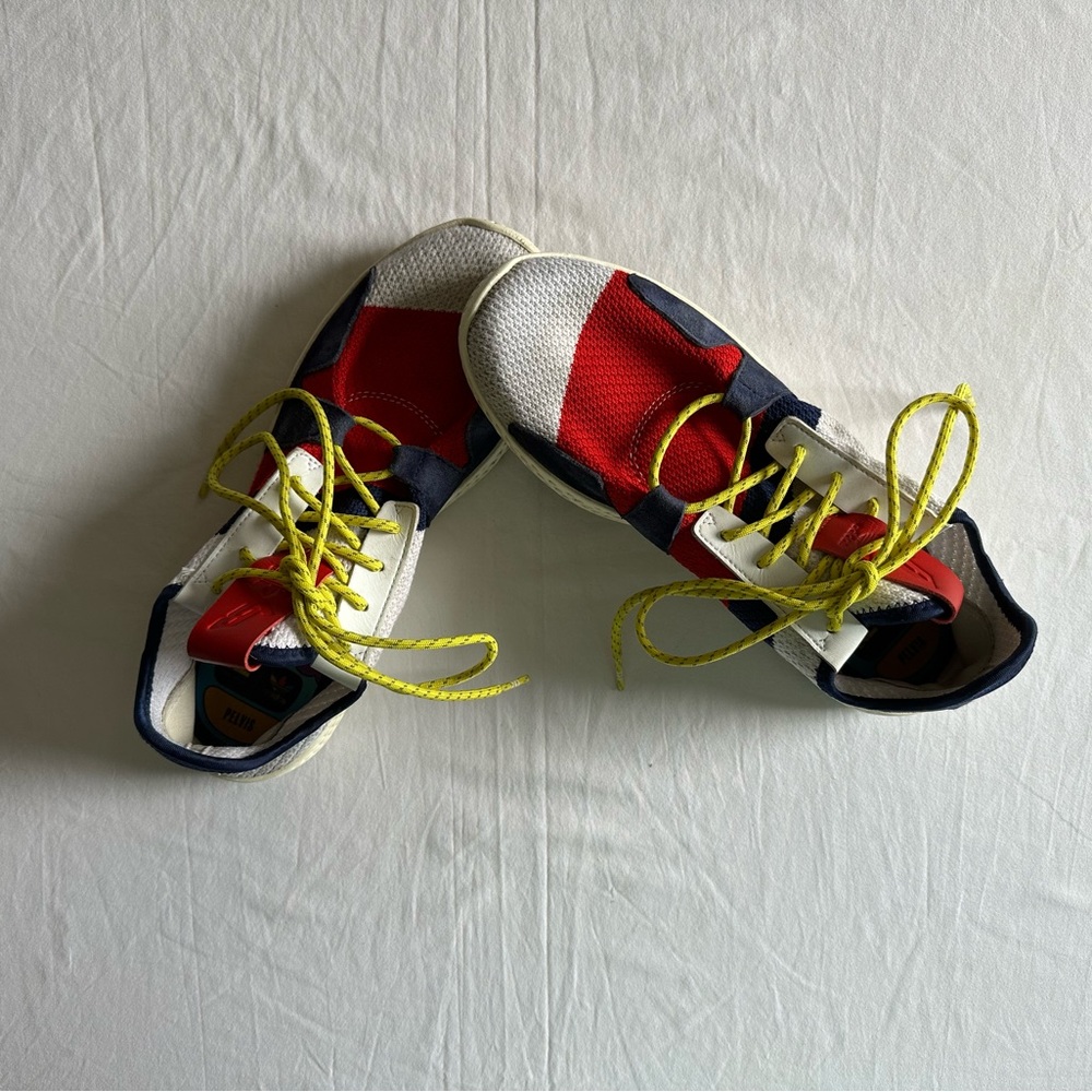 Adidas Sneakers